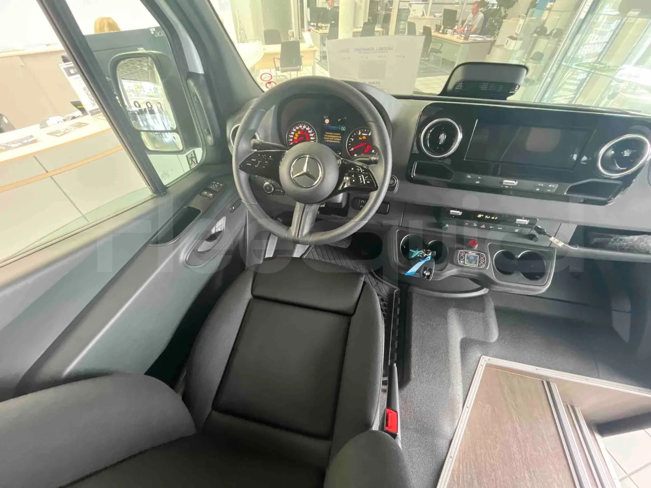 Mercedes-Benz Sprinter - buttons panels on