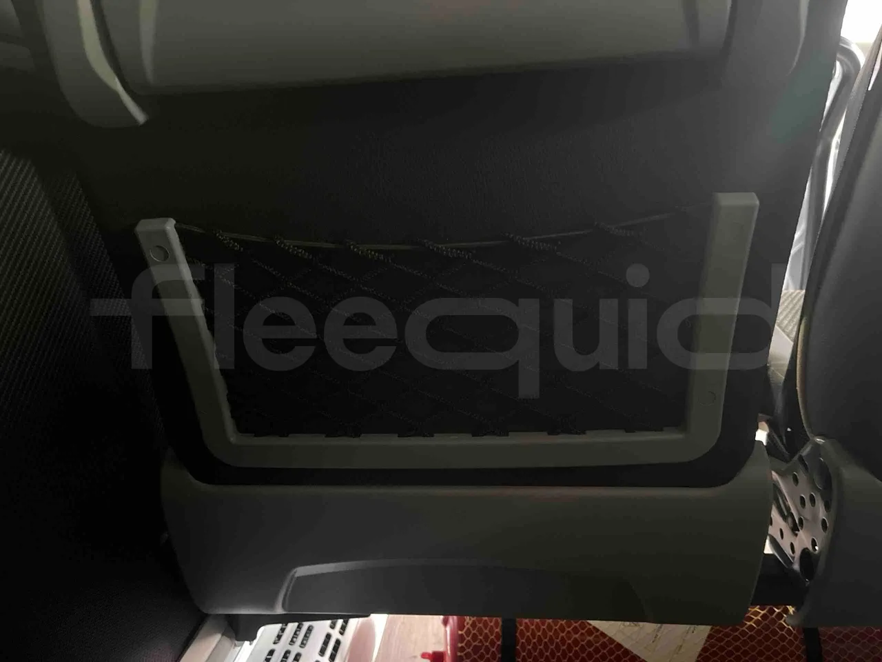 Mercedes-Benz Sprinter - mesh detail photo