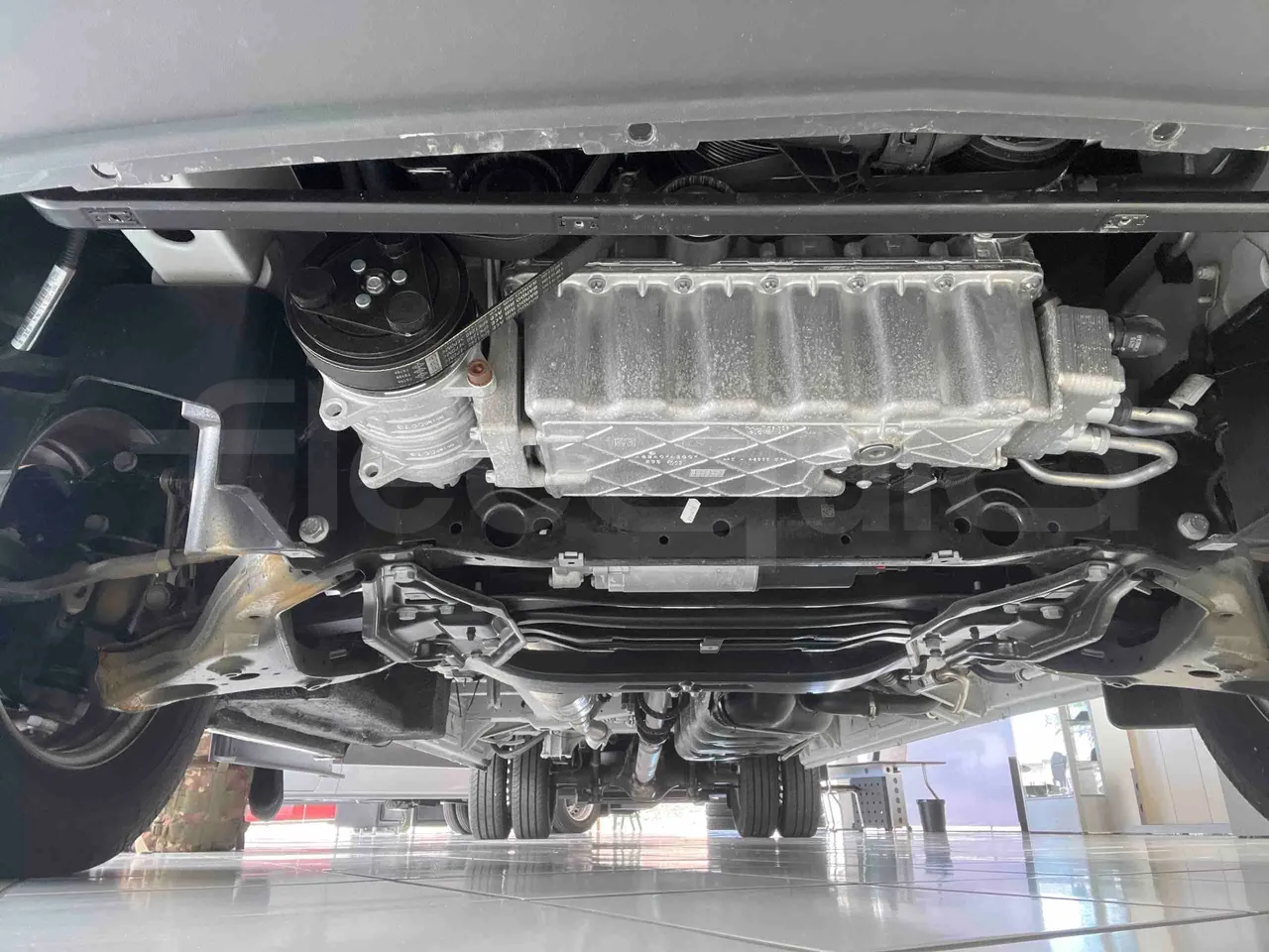 Mercedes-Benz Sprinter - front brake calipers right