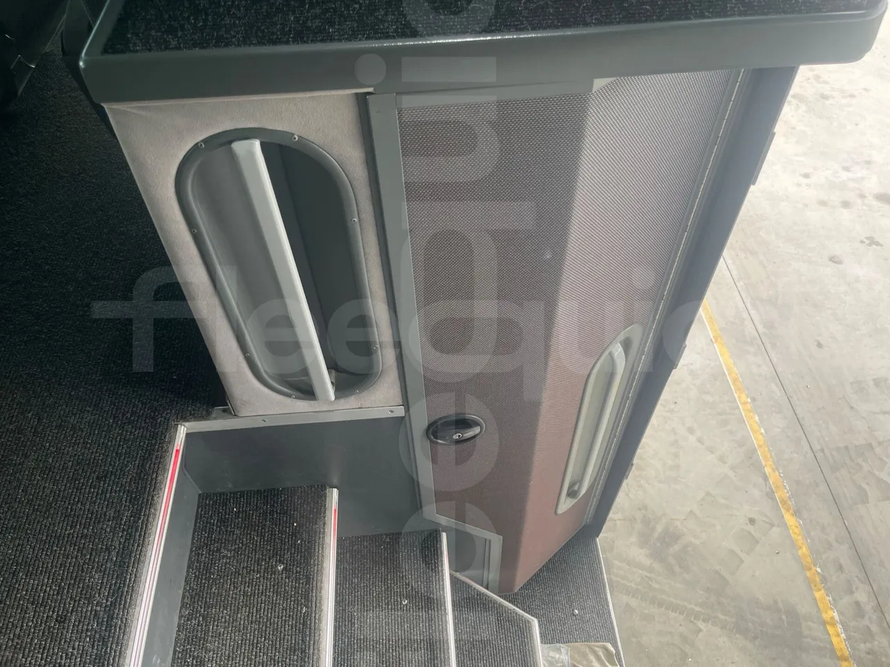 Van Hool Acron TX15 - EUR5 - 300kW - 12.2m - toilette accessories photo