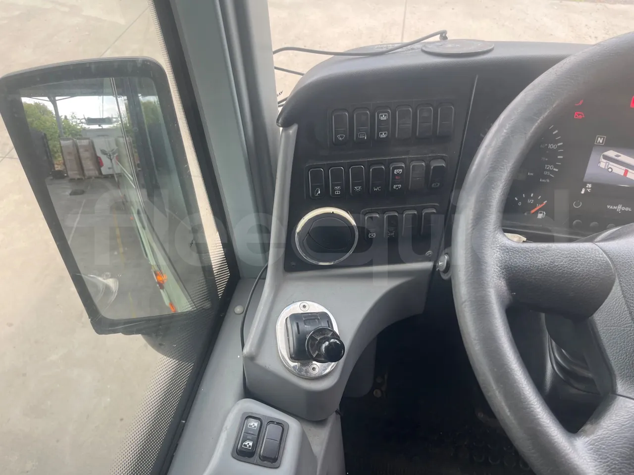 Van Hool Acron TX15 - EUR5 - 300kW - 12.2m - onboard devices 1