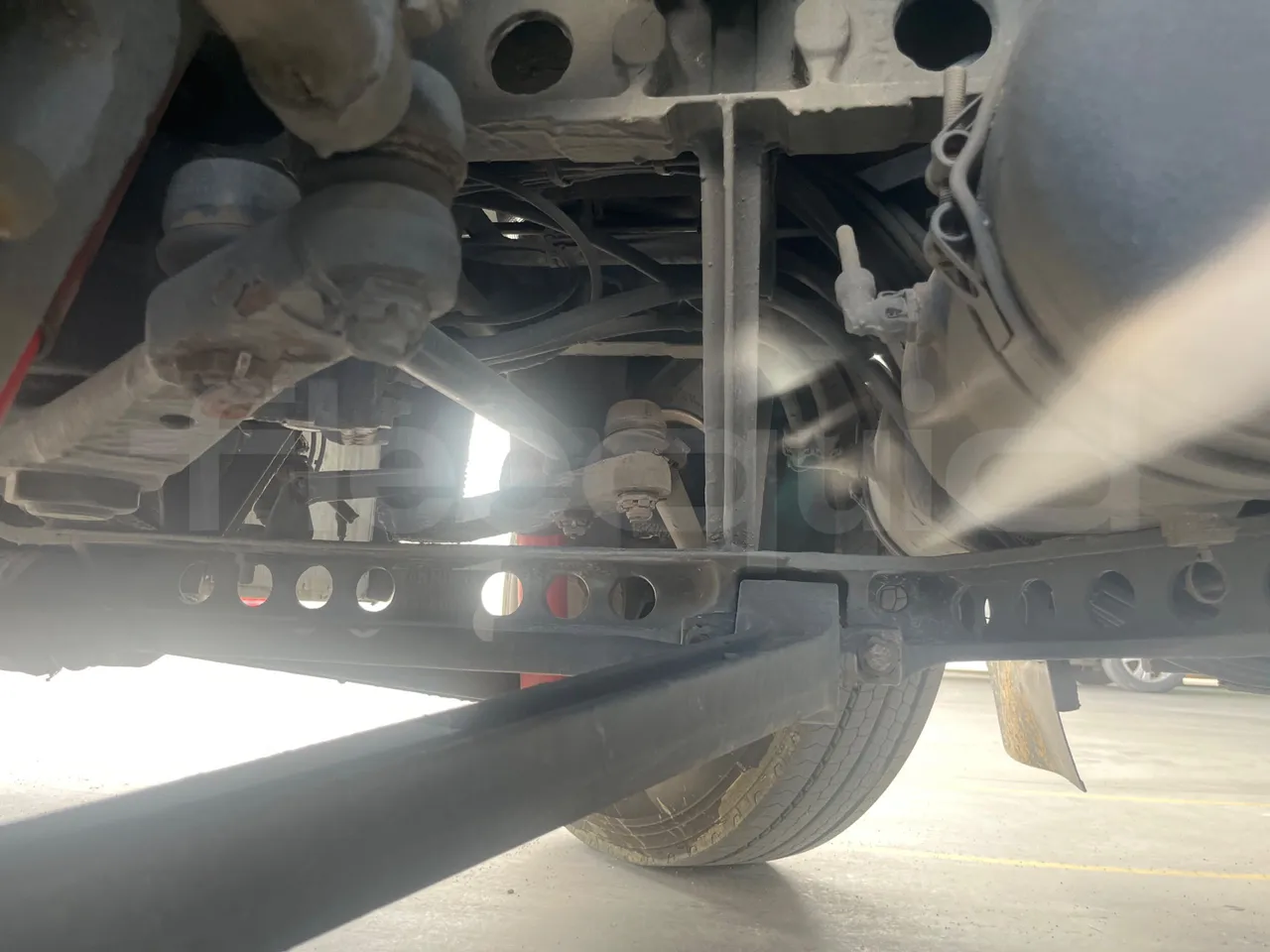 Van Hool Acron TX15 - EUR5 - 300kW - 12.2m - axle 2 caliper brakes left