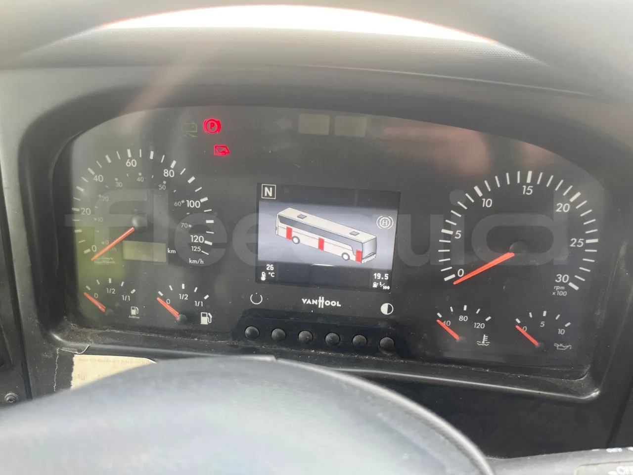 Van Hool Acron TX15 - EUR5 - 300kW - 12.2m - dashboard lights on