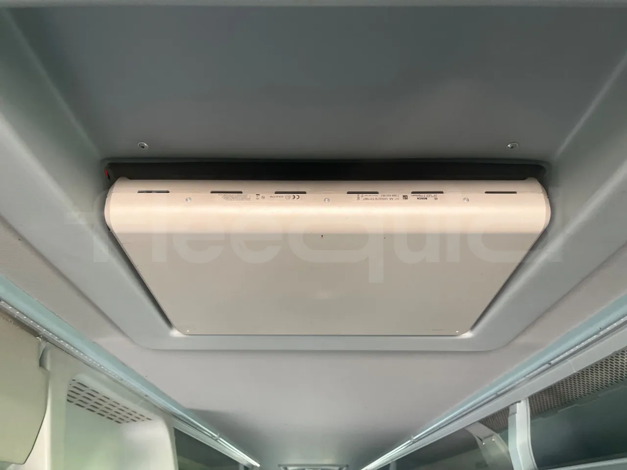 Van Hool Acron TX15 - EUR5 - 300kW - 12.2m - monitor detail photo