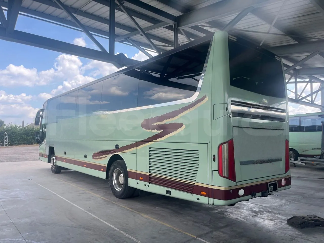 Van Hool Acron TX15 - EUR5 - 300kW - 12.2m - left side photo
