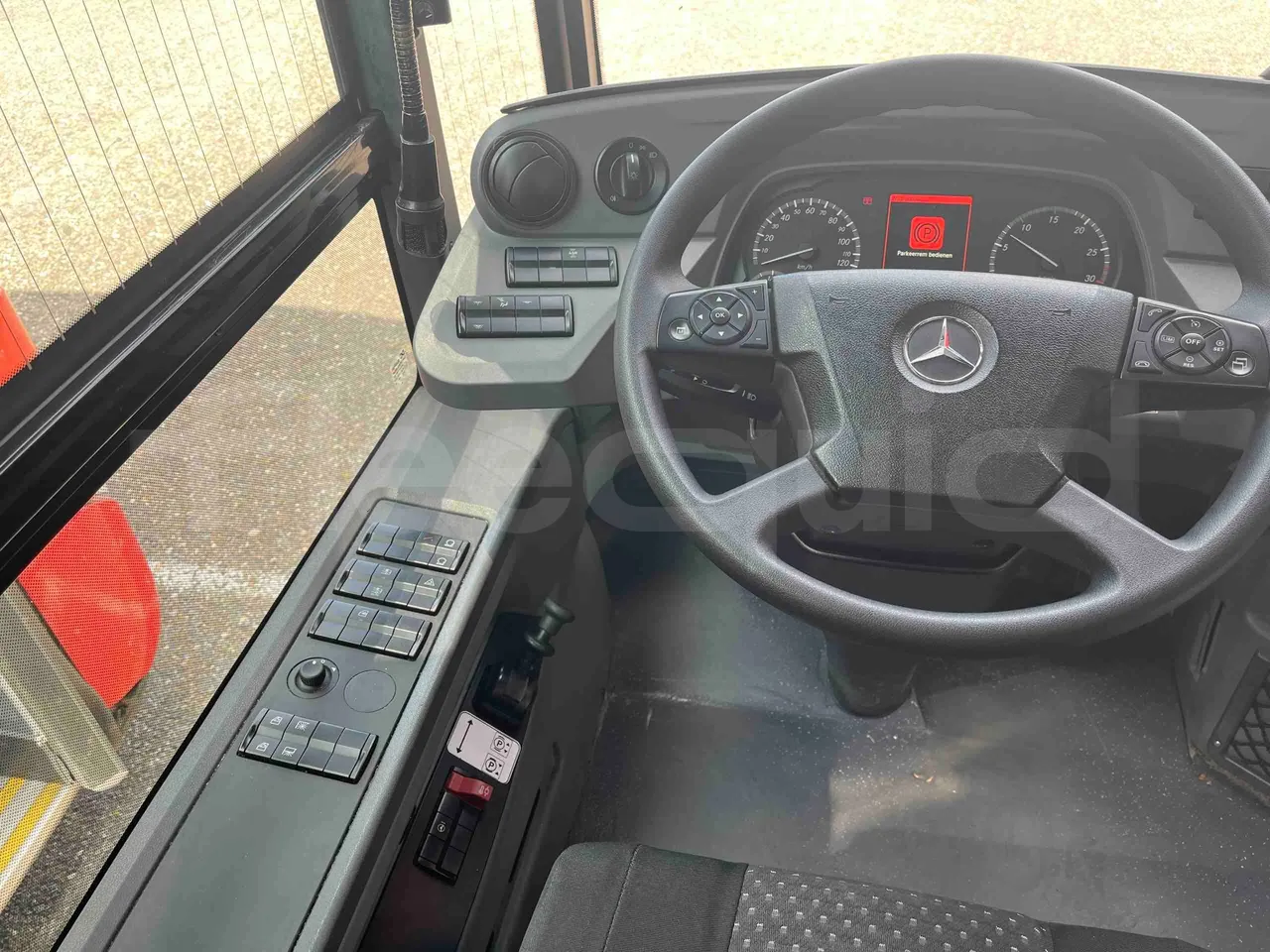 Mercedes-Benz Citaro - Radio