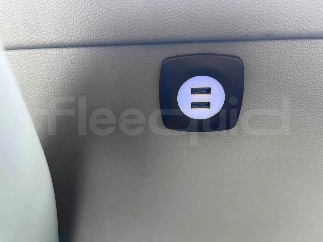 Mercedes-Benz Citaro - Usb Charging
