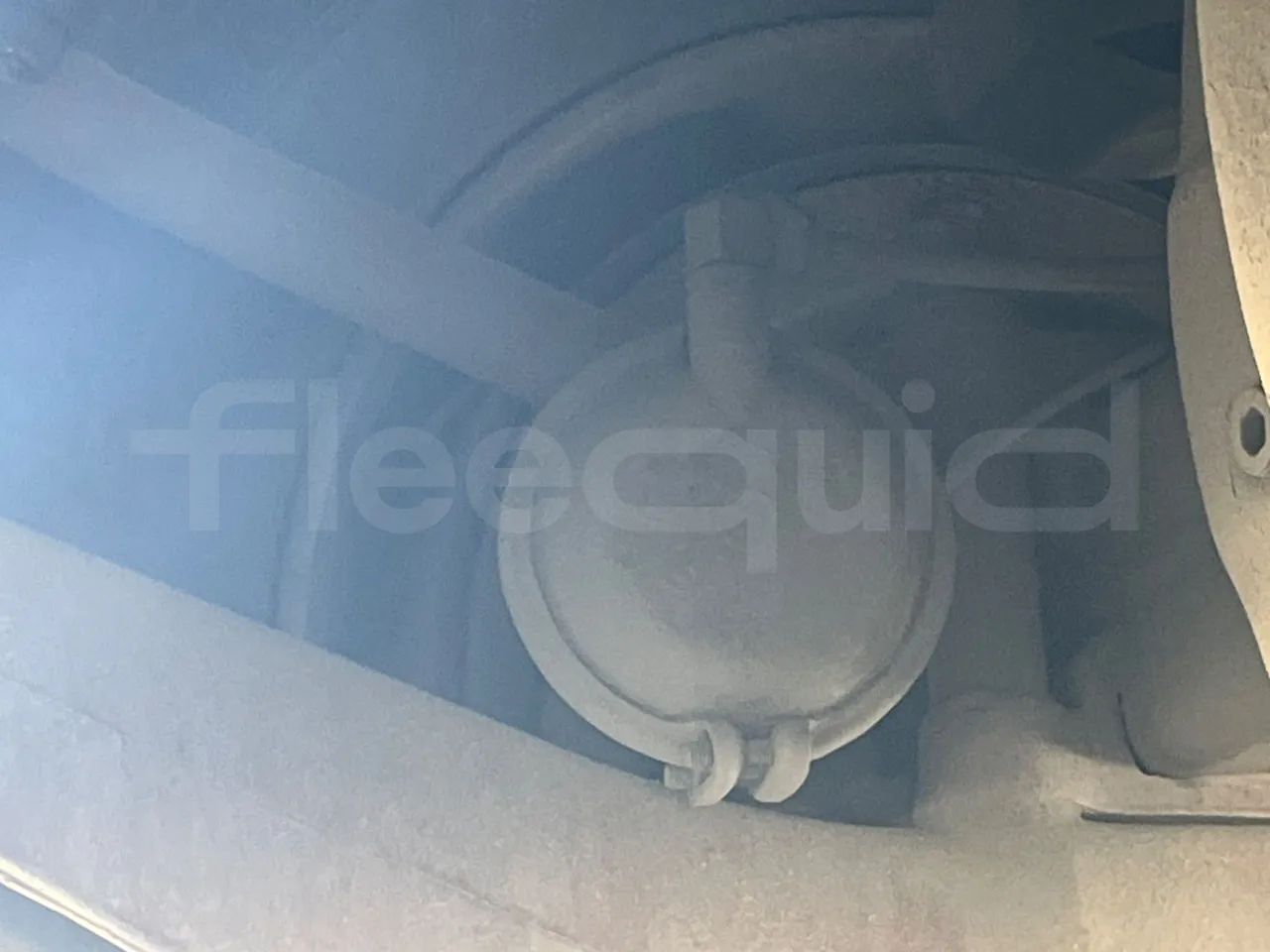 Iveco 380 12.38  - Euro2 - 276kW - 12mt - axle 2 caliper brakes right