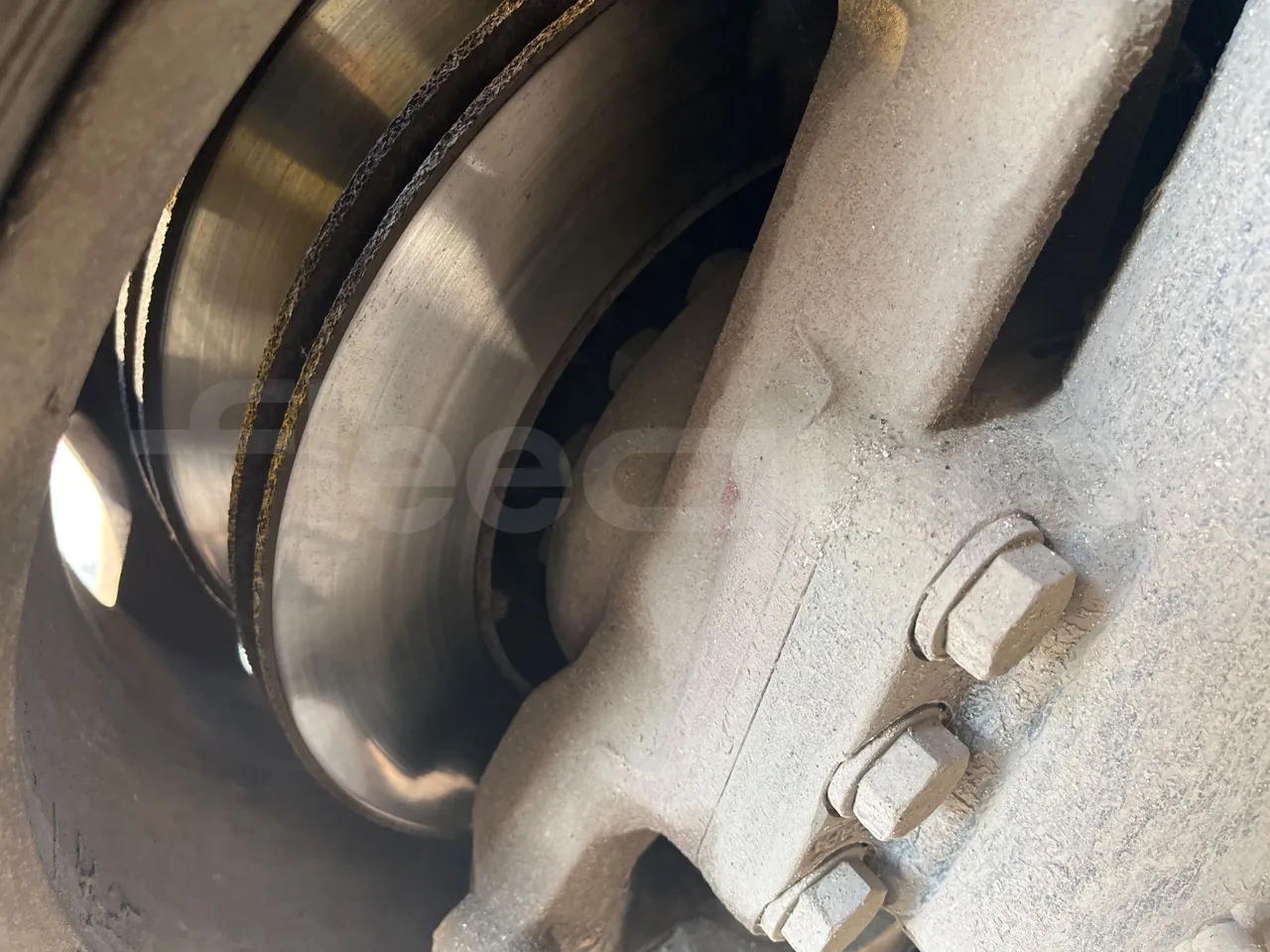 Iveco 380 12.38  - Euro2 - 276kW - 12mt - front discs left