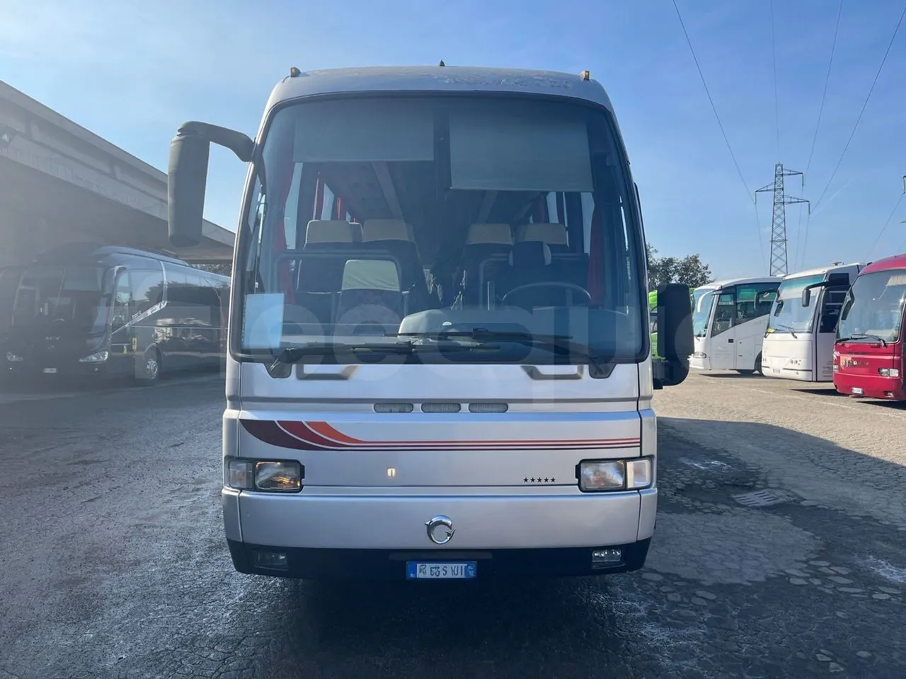 Iveco 380 12.38  - Euro2 - 276kW - 12mt - front photo