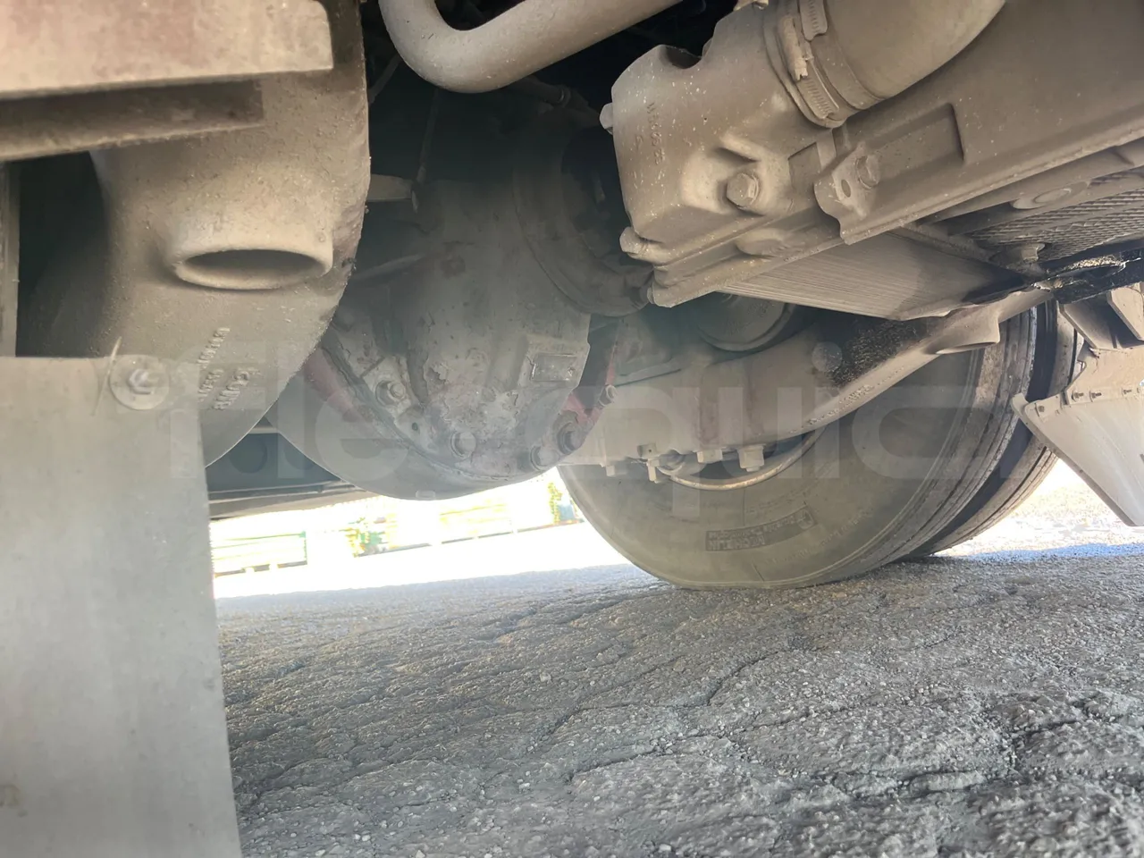 Iveco 380 12.38  - Euro2 - 276kW - 12mt - axle 3 central