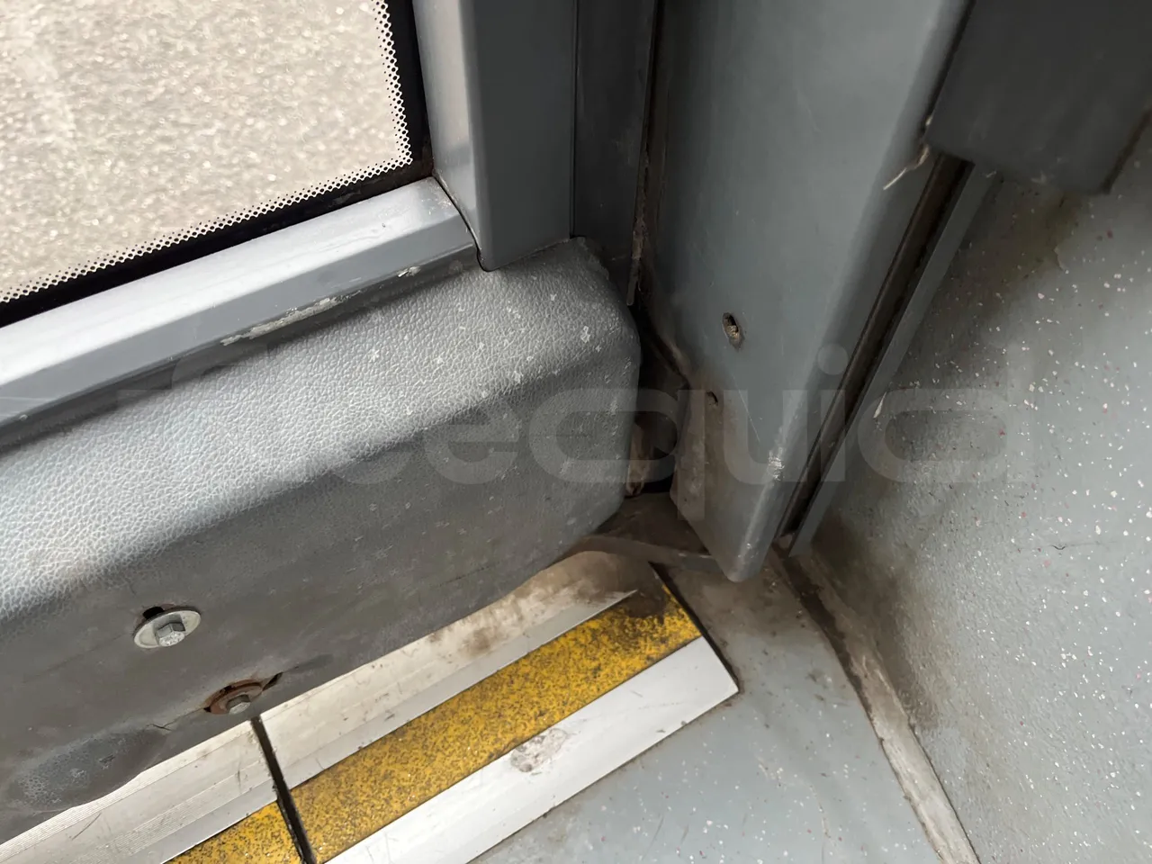 Mercedes-Benz Citaro O 530 - Euro5 - 220kW - 12.170mt - handrails photo