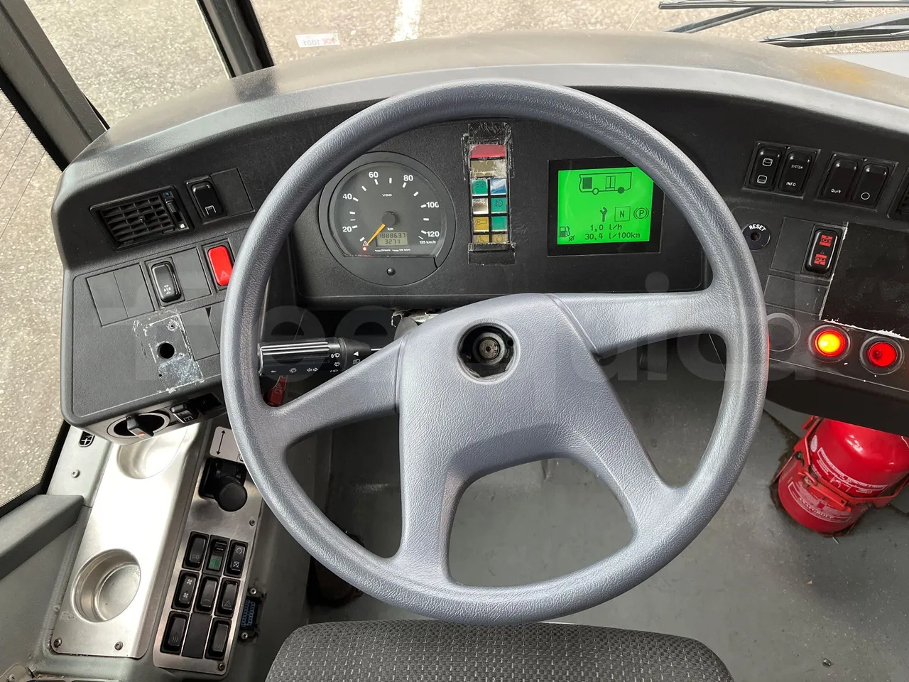 Mercedes-Benz Citaro O 530 - Euro5 - 220kW - 12.170mt - steering wheel photo