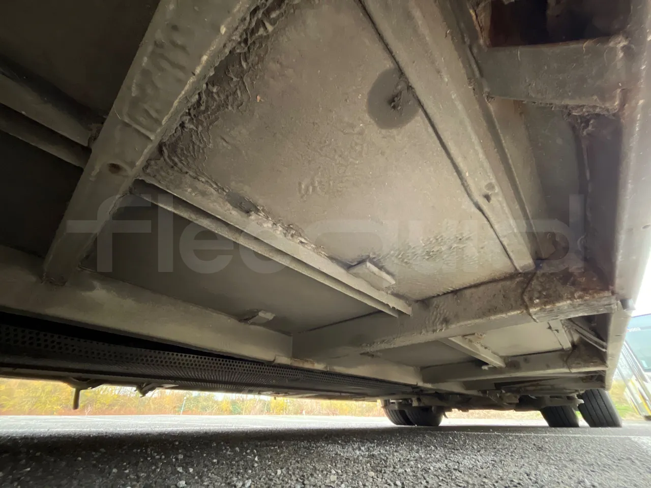 Mercedes-Benz Citaro O 530 - Euro5 - 220kW - 12.170mt - central undercarriage photo
