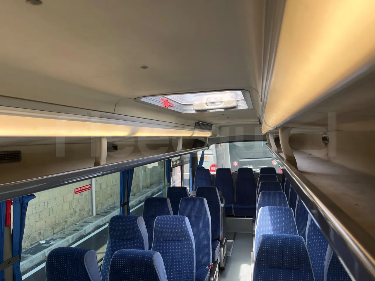 Otokar Navigo 160 S - Euro4 - 112kW - 7.100mt - disabled area photo