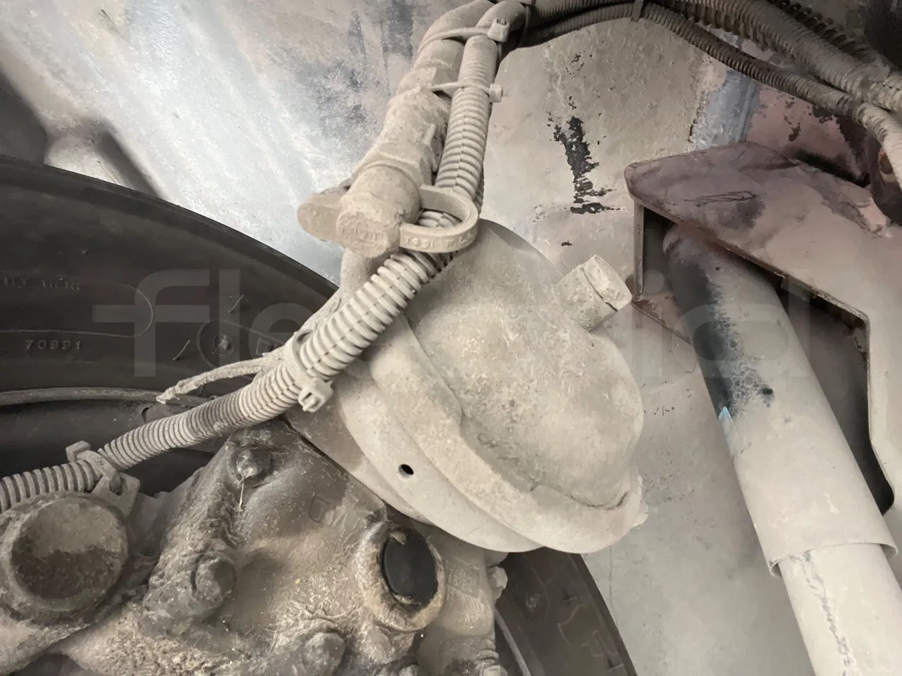 Otokar Navigo 160 S - Euro4 - 112kW - 7.100mt - front brake calipers right