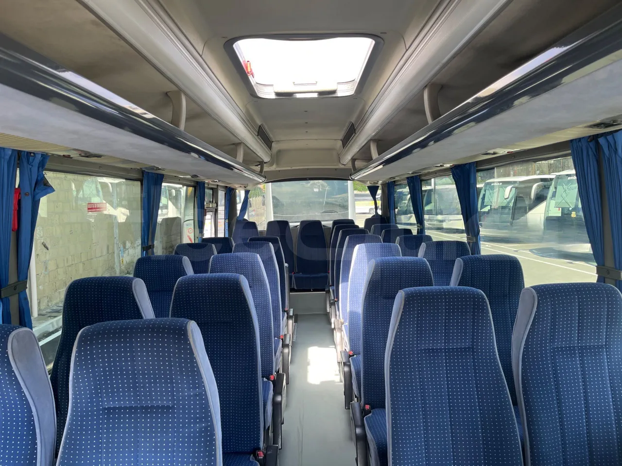 Otokar Navigo 160 S - Euro4 - 112kW - 7.100mt - interior reverse seats driver height