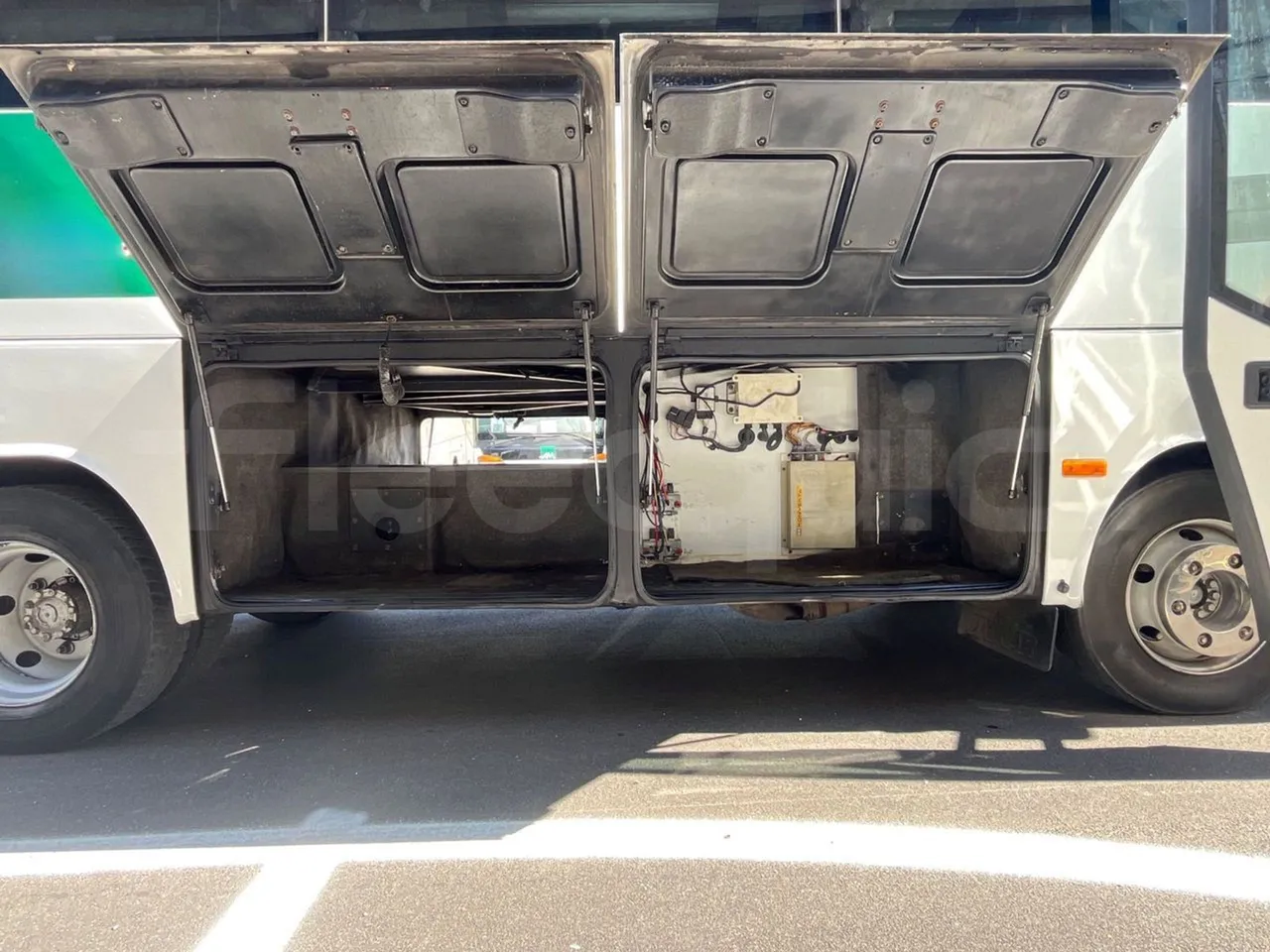 Otokar Navigo 160 S - Euro4 - 112kW - 7.100mt - luggage rack photo