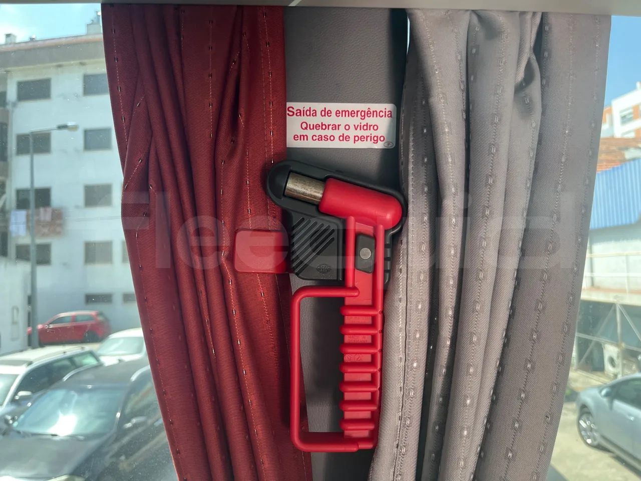 Setra S411 HD - jack and driver keys