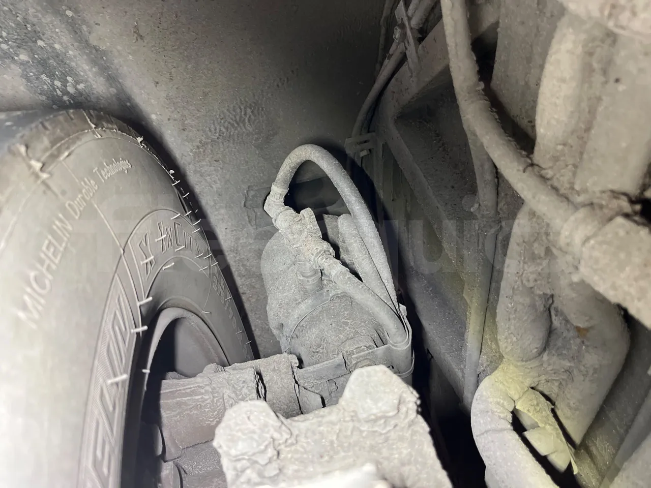 Mercedes-Benz Citaro G O530- Euro4 - 260kW - 17.940mt - axle 2 caliper brakes left