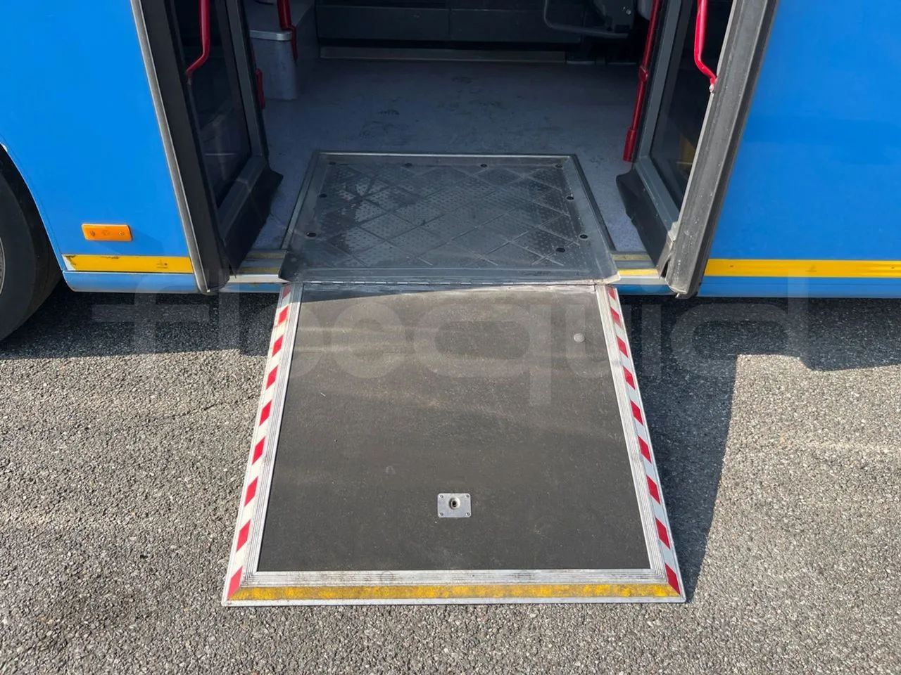 Mercedes-Benz Citaro G O530- Euro4 - 260kW - 17.940mt - platform open photo