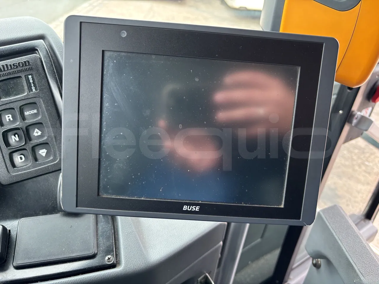 Isuzu Novo - Command Unit Indicators
