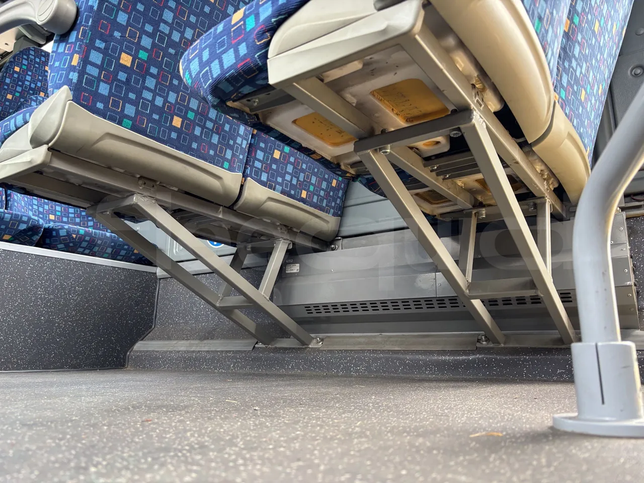 Isuzu Novo - Seats Bracket