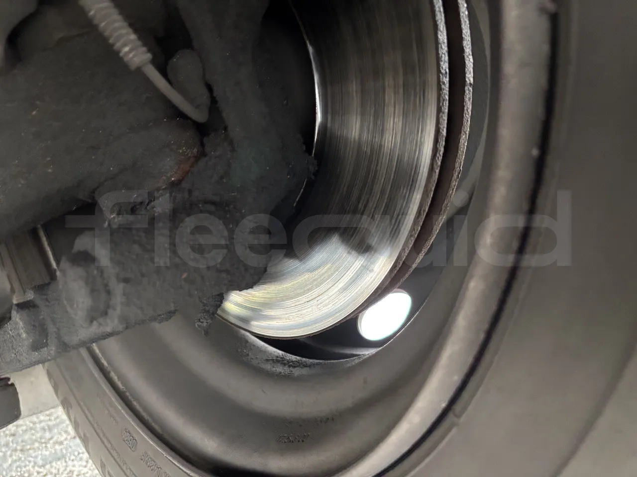 Isuzu Novo - First Axle Discs Left Side