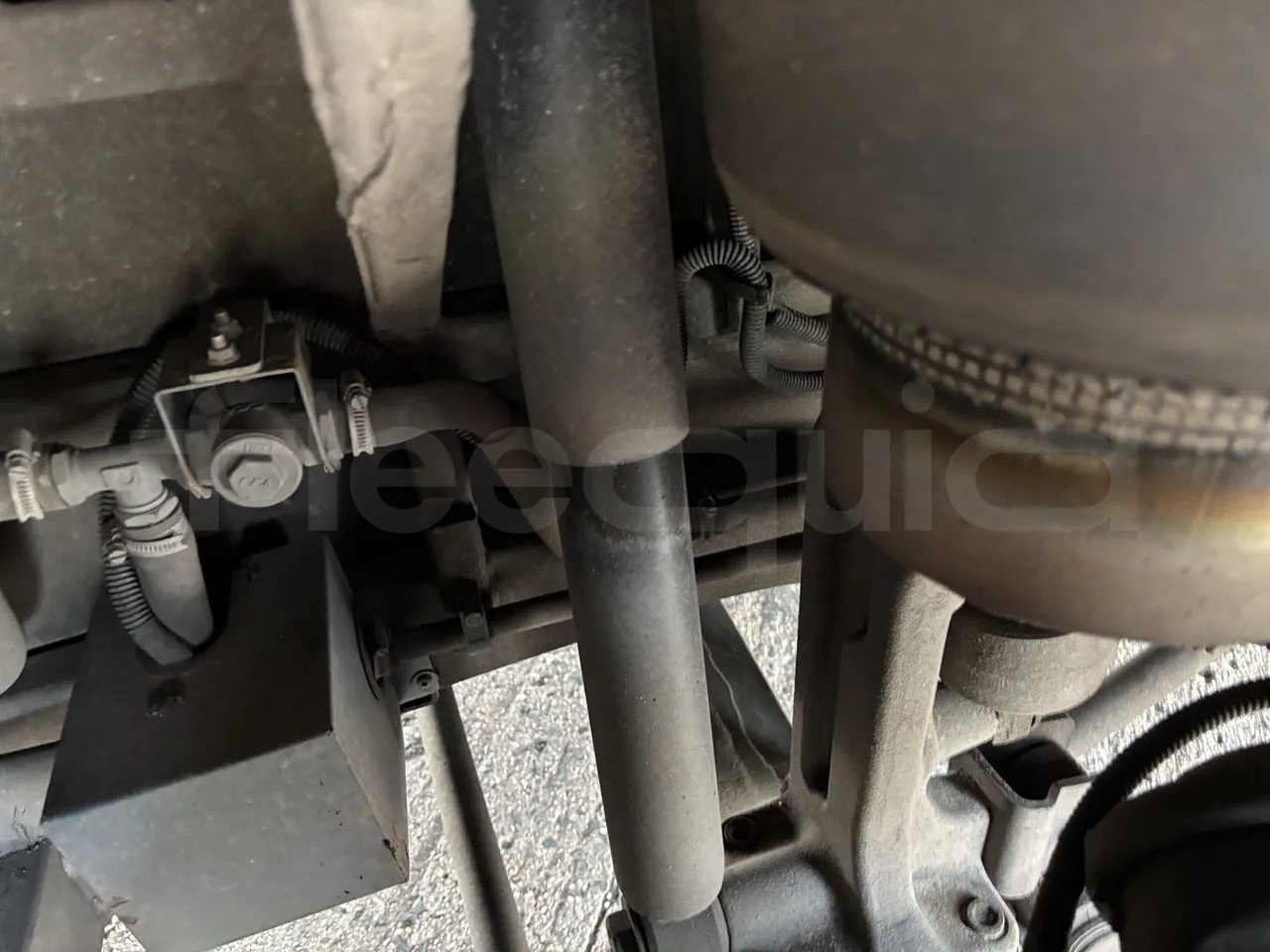 Isuzu Novo - First Axle Shock Absorbers Right Side