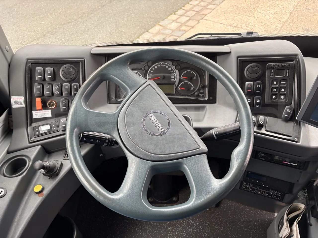 Isuzu Novo - Steering Wheel