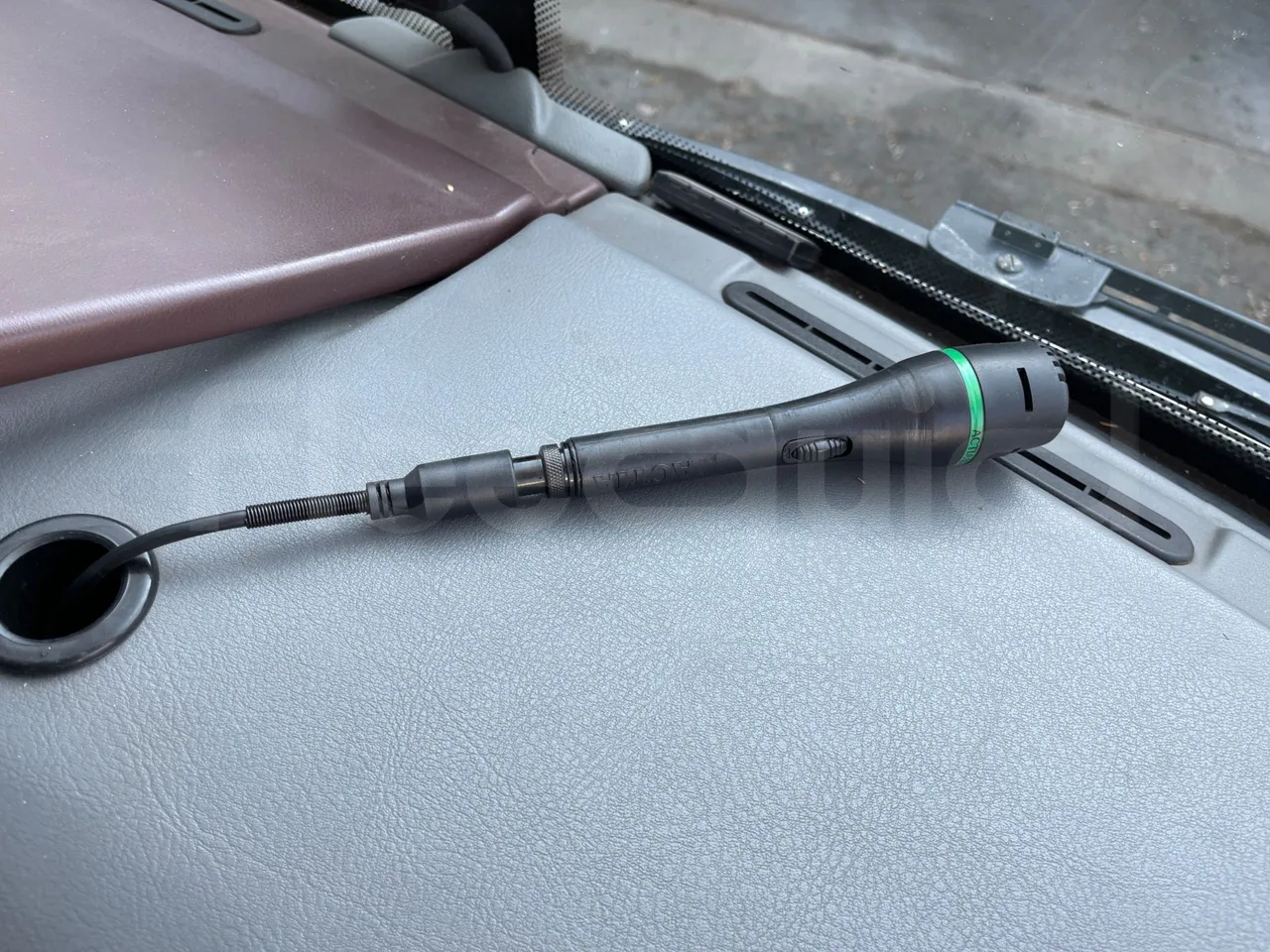 Isuzu Turquoise/Sb Anadolu - Euro 6 -140 kW - 7.720 mt - hostes microphone accessories photo