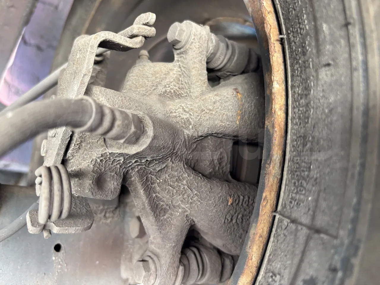 Ford Tourneo - Second Axle Caliper Brakes Right Side