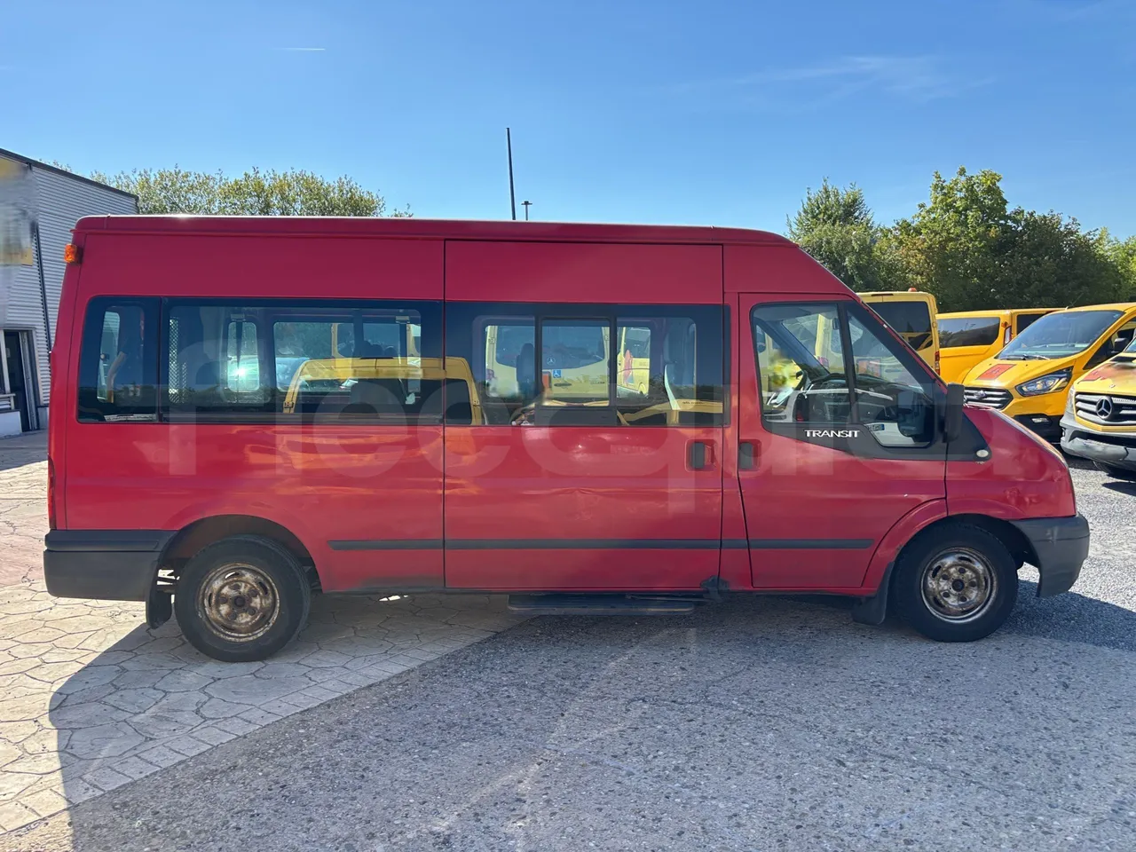 Ford Tourneo - Right Side