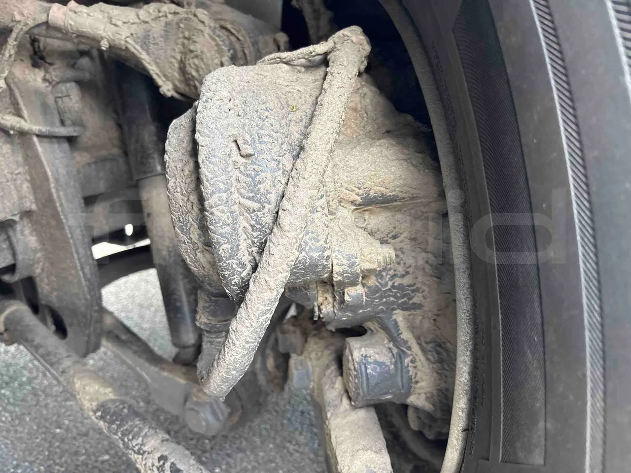 Setra S415 - front brake calipers left