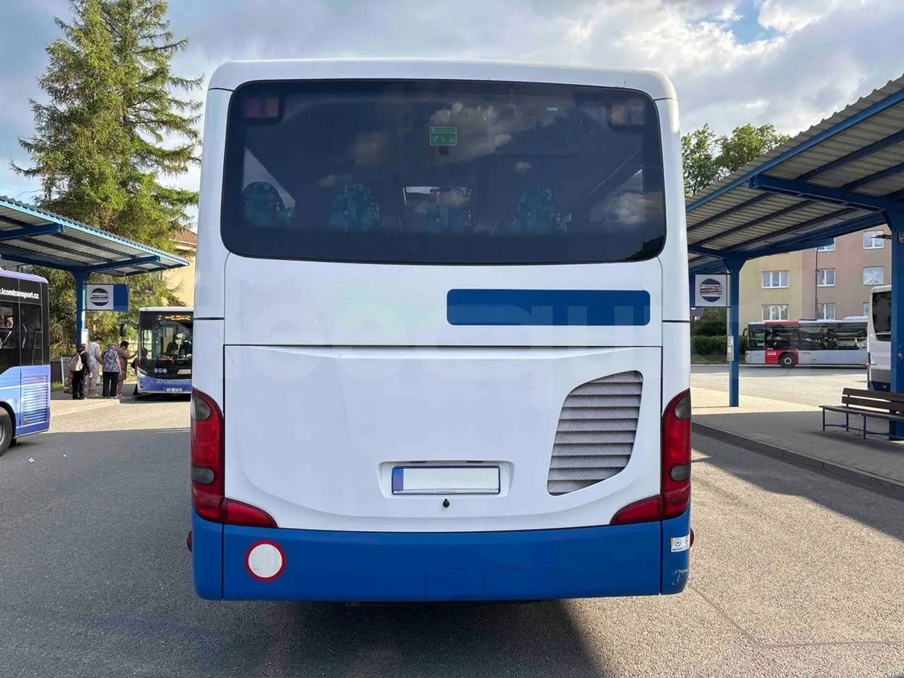 Setra S415 - rear hatch closed