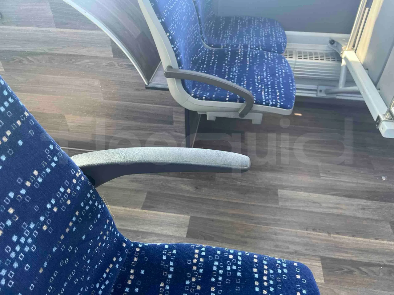Man Lion's Intercity - armrest detail photo