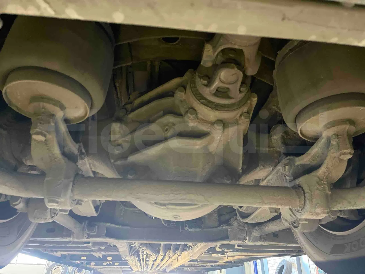 Man Lion's Intercity - axle 2 caliper brakes left