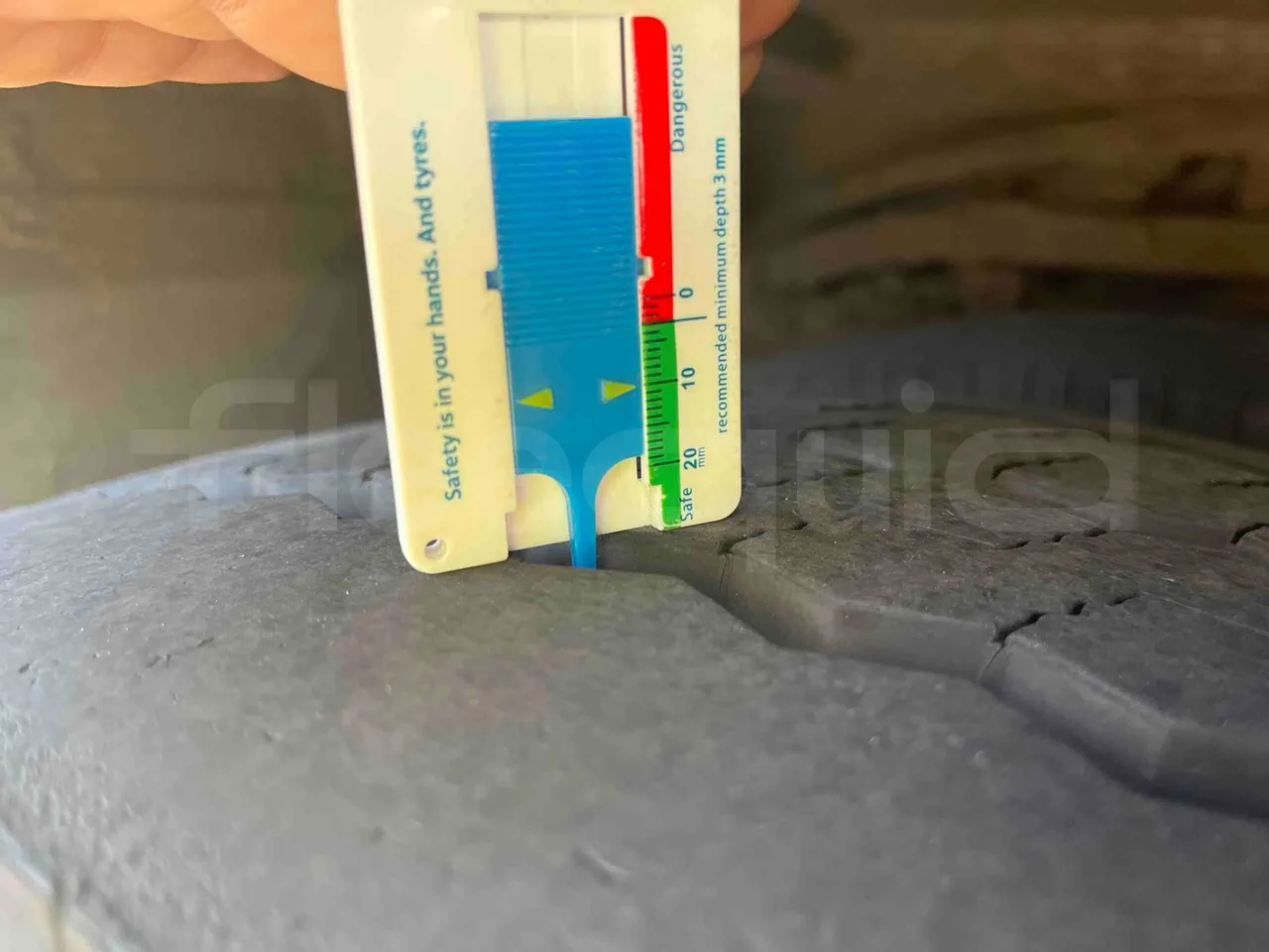 Man Lion's Intercity - front left tire measurements