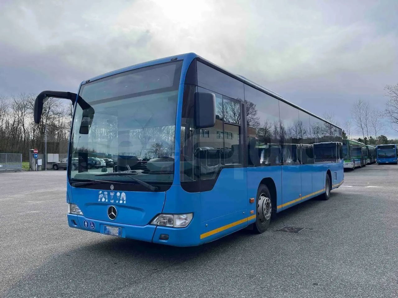 Mercedes-Benz Citaro O 530/2PCL2E4 - Euro 4 - 210 kW - 11,950 mt - 3/4 front left