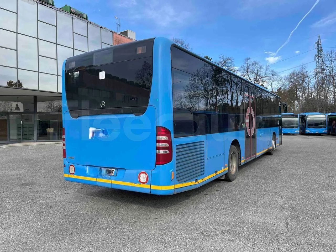 Mercedes-Benz Citaro O 530/2PCL2E4 - Euro 4 - 210 kW - 11,950 mt - 3/4 right rear doors closed