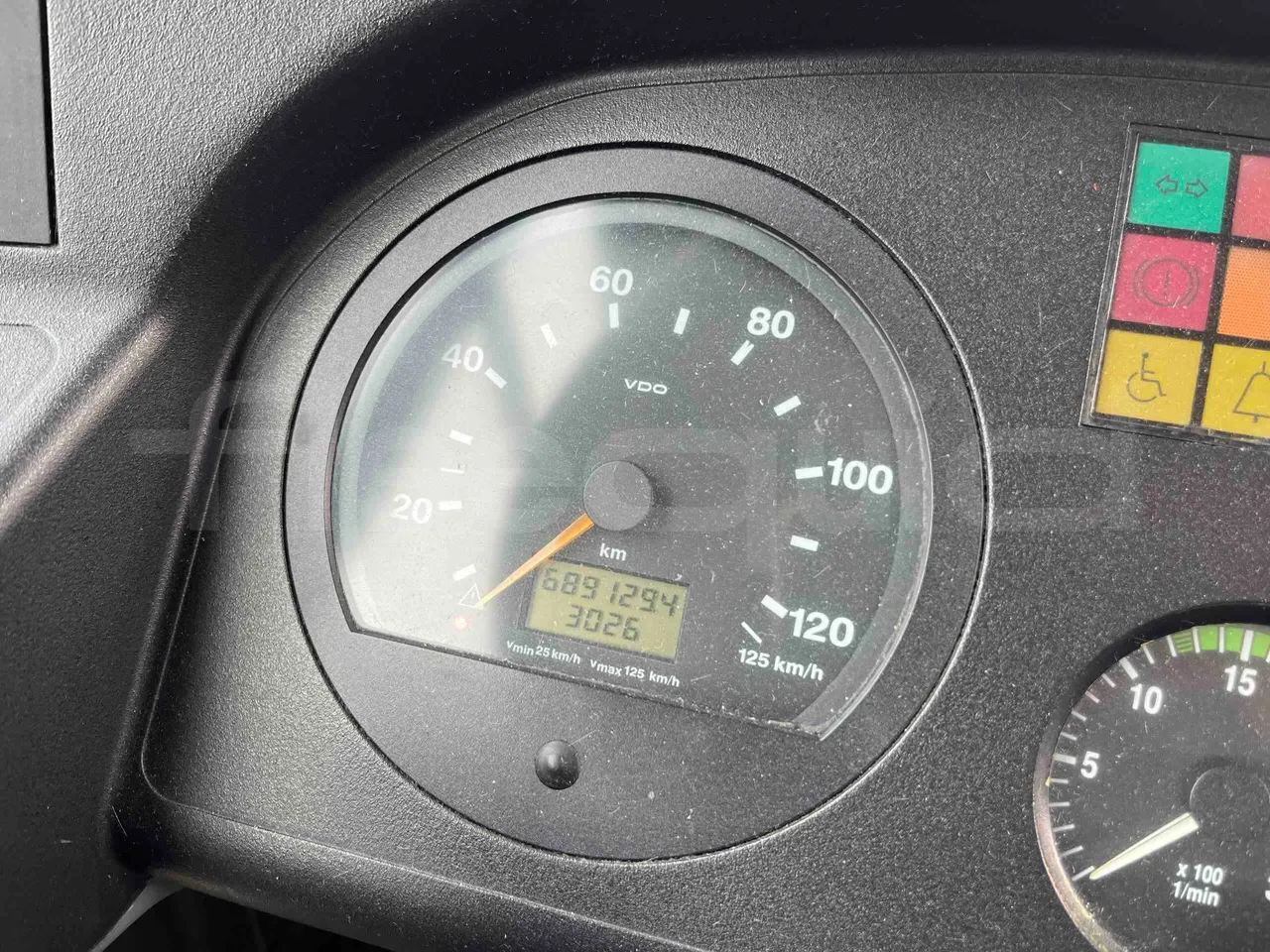 Mercedes-Benz Citaro O 530/2PCL2E4 - Euro 4 - 210 kW - 11,950 mt - dashboard lights on