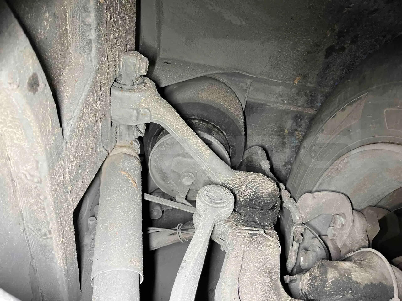 Mercedes-Benz Citaro O 530/2PCL2E4 - Euro 4 - 210 kW - 11,950 mt - front air springs right