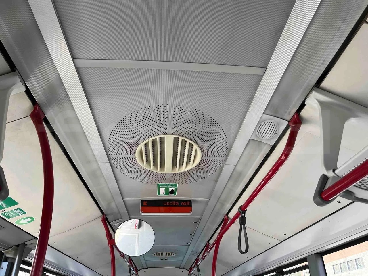 Mercedes-Benz Citaro O 530/2PCL2E4 - Euro 4 - 210 kW - 11,950 mt - roof hatch 2