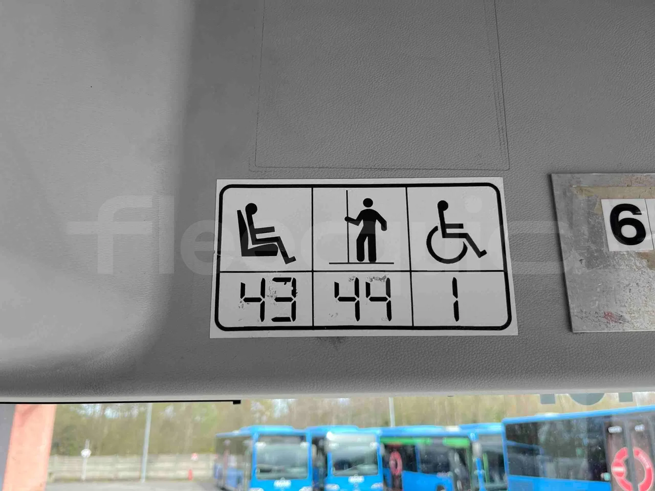 Mercedes-Benz Citaro O 530/2PCL2E4 - Euro 4 - 210 kW - 11,950 mt - seat plate photo