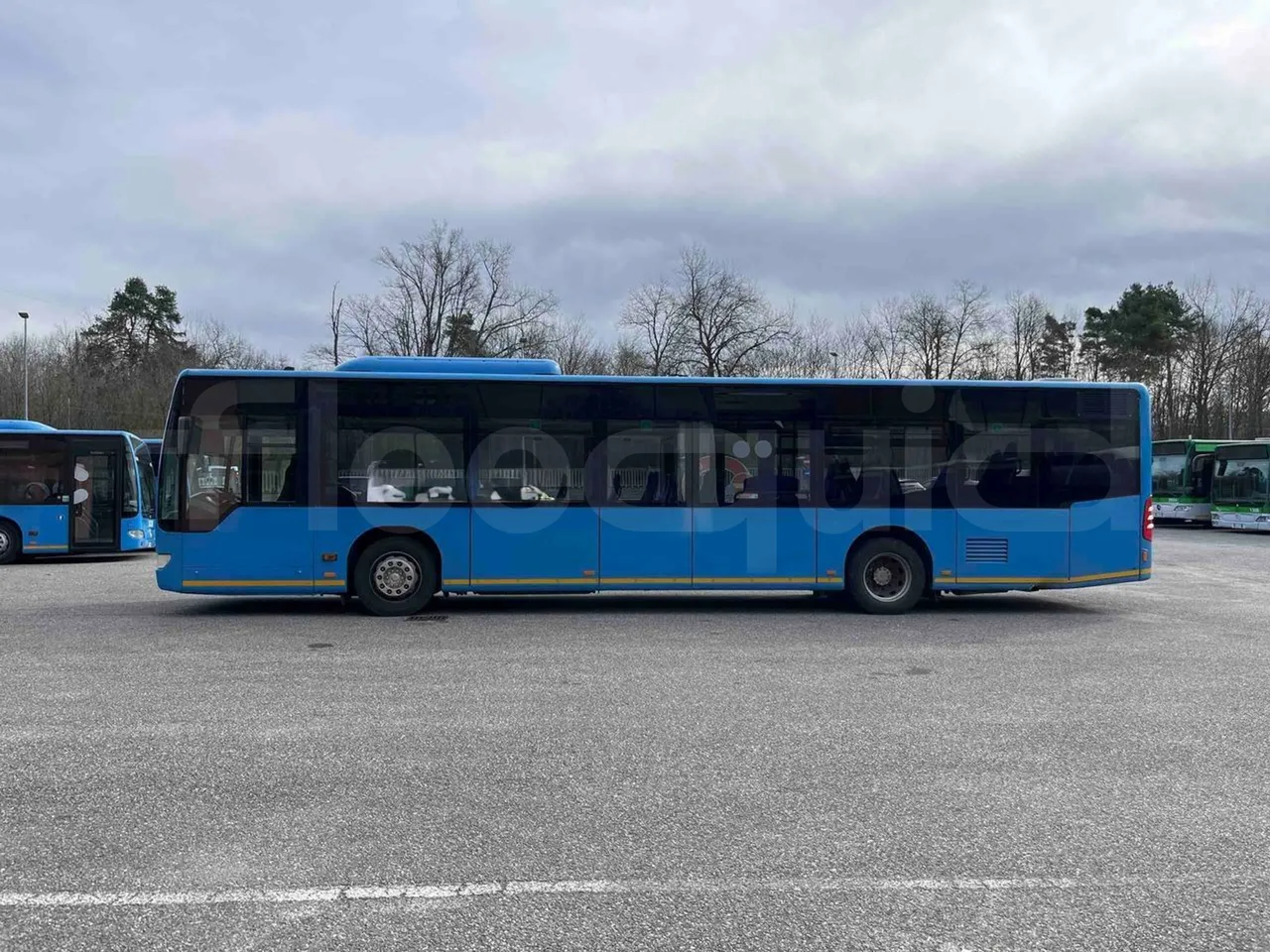 Mercedes-Benz Citaro O 530/2PCL2E4 - Euro 4 - 210 kW - 11,950 mt - left side photo