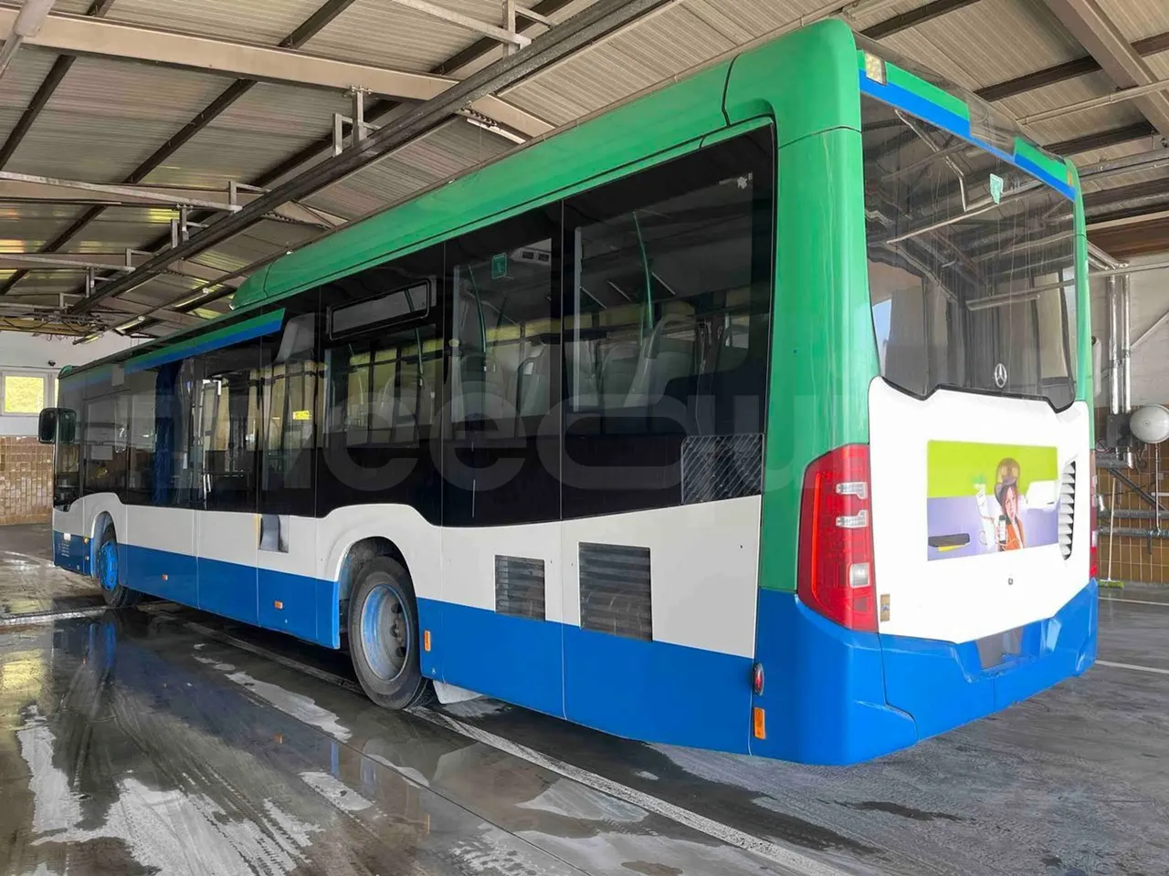 Mercedes-Benz Citaro O 530 LE - Euro 6 - 220 kW - 12.170 mt - 3/4 left rear side