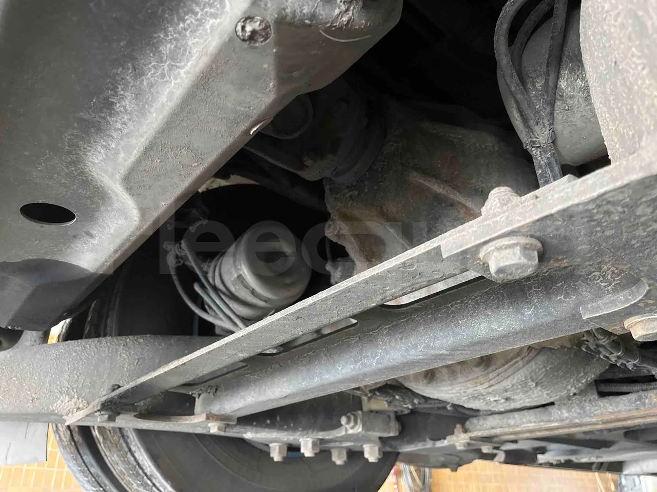 Mercedes-Benz Citaro O 530 LE - Euro 6 - 220 kW - 12.170 mt - axel 3 caliper brakes left