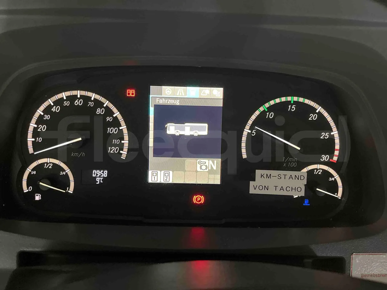 Mercedes-Benz Citaro O 530 LE - Euro 6 - 220 kW - 12.170 mt - dashboard lights on