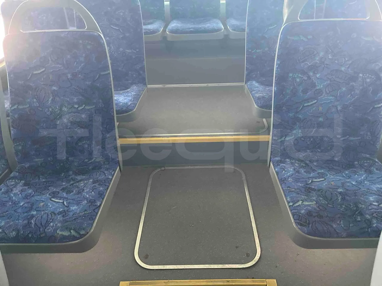 Mercedes-Benz Citaro O 530 LE - Euro 6 - 220 kW - 12.170 mt - floor hatches photo