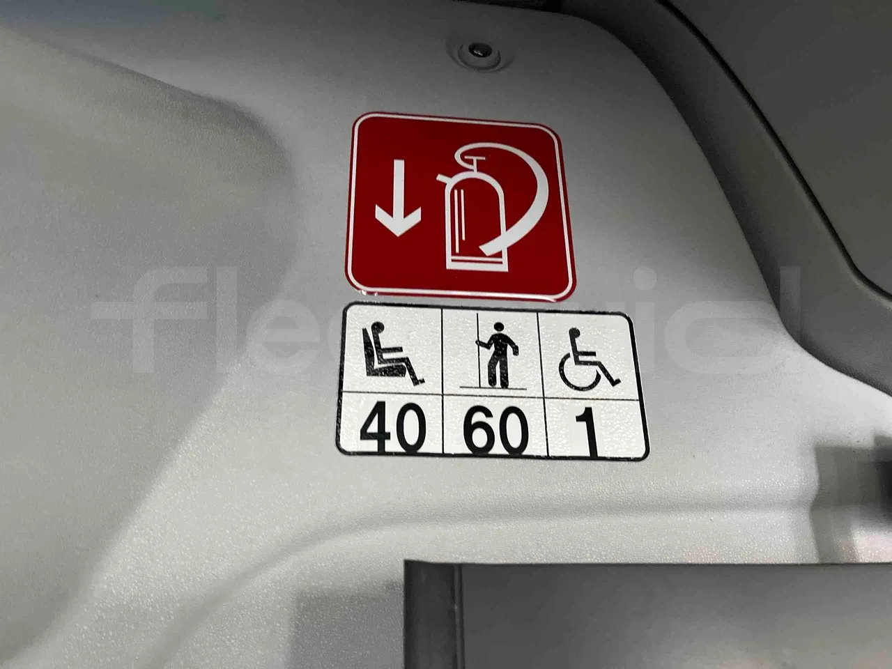 Mercedes-Benz Citaro O 530 LE - Euro 6 - 220 kW - 12.170 mt - seat plate photo